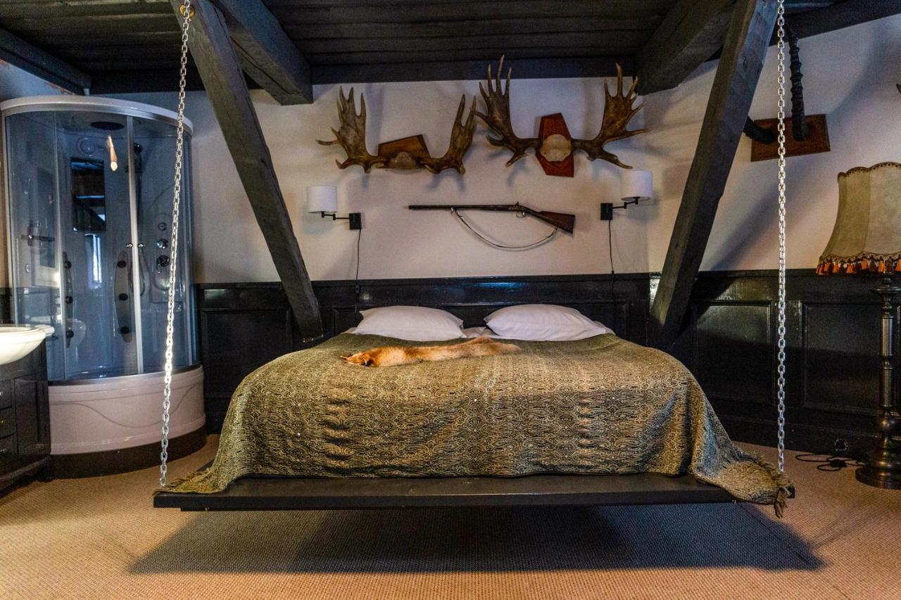 Laitse Castle Hotell Eksteriør bilde