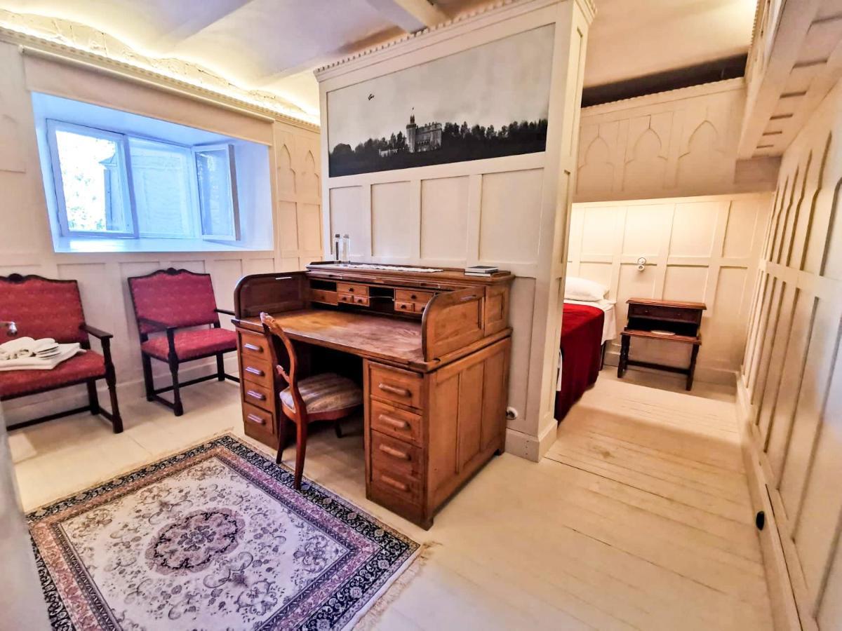 Laitse Castle Hotell Eksteriør bilde