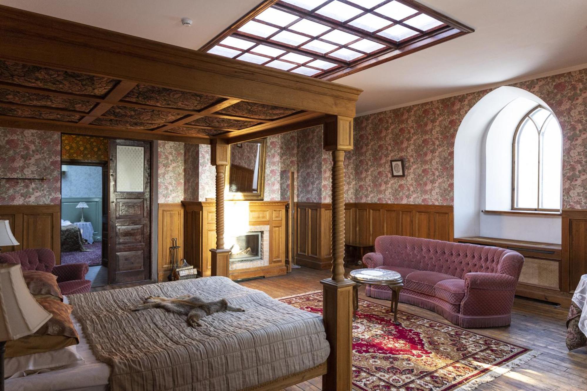 Laitse Castle Hotell Eksteriør bilde