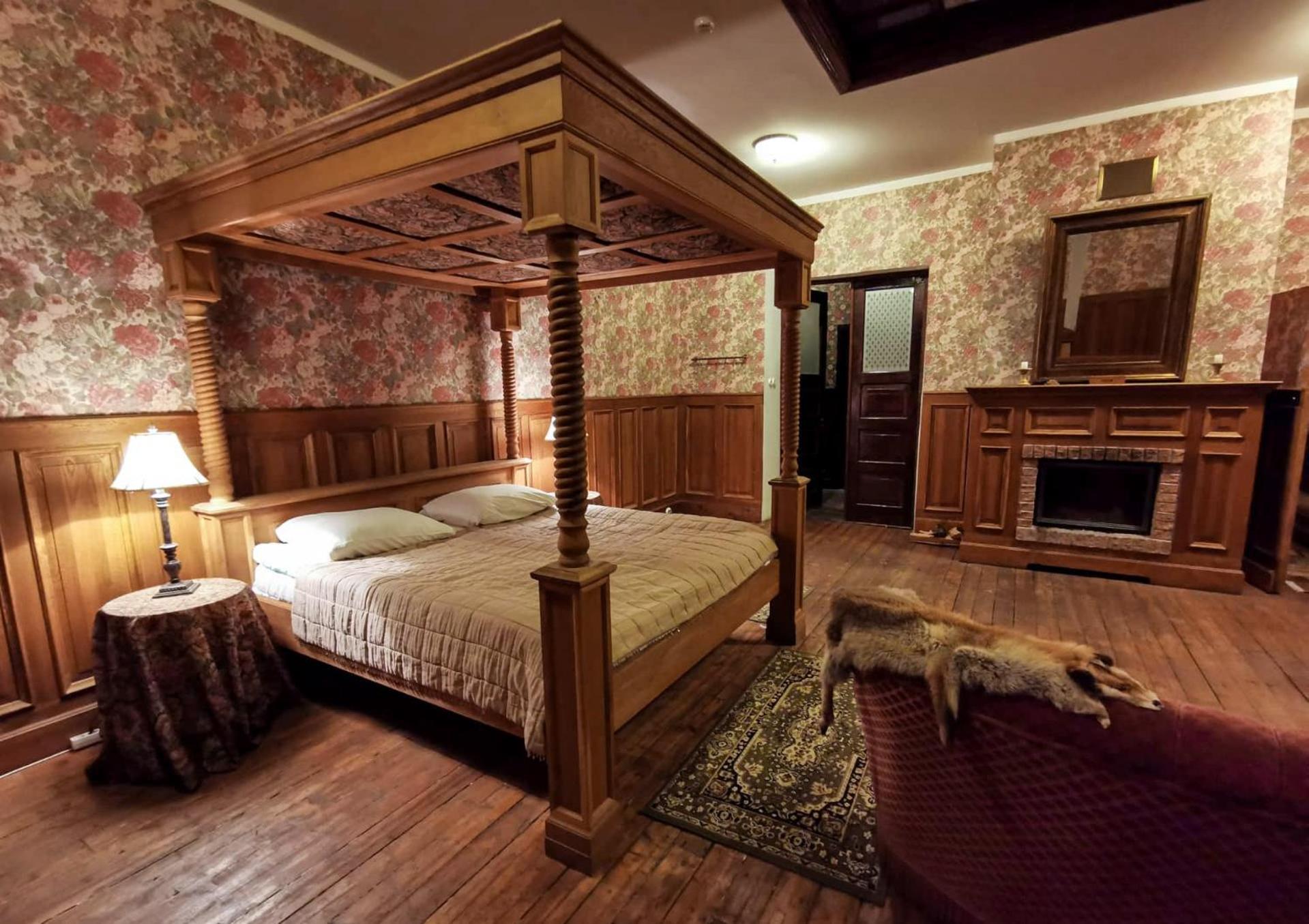 Laitse Castle Hotell Eksteriør bilde