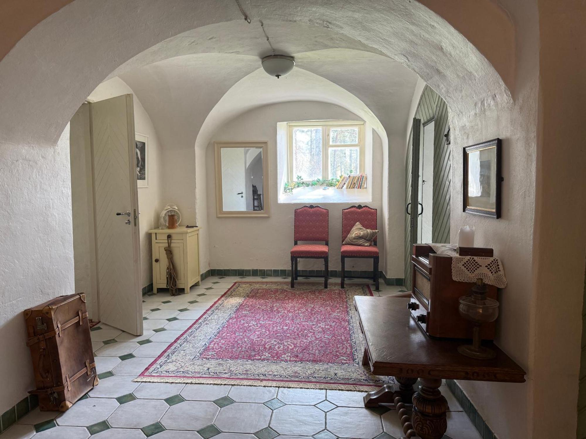 Laitse Castle Hotell Eksteriør bilde