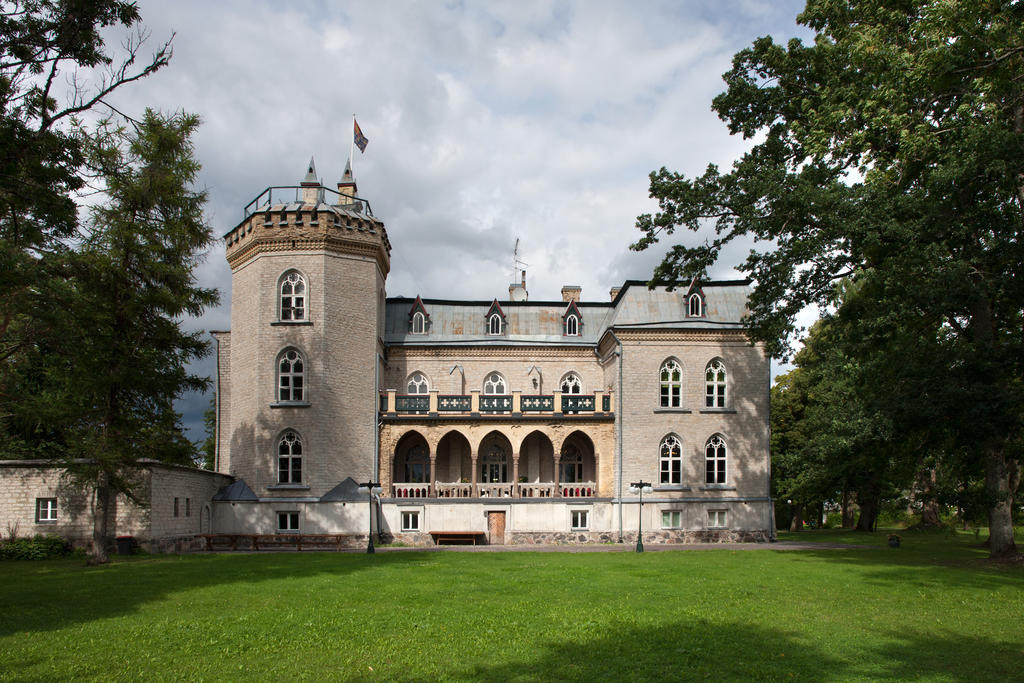 Laitse Castle Hotell Eksteriør bilde